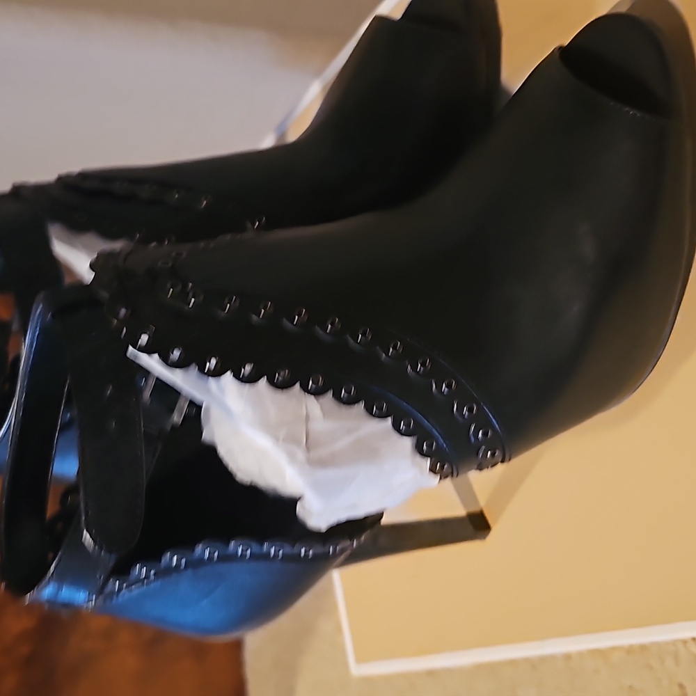 Mk Booties - image 7